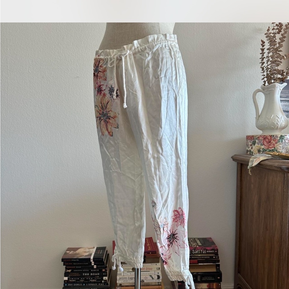 Floral Drawstring Pants - Picture 3 of 8